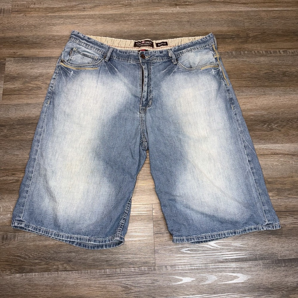 VTG Ecko Unltd. Y2K Baggy Fit Denim Shorts Mens 42 Light Wash Blue with Fading